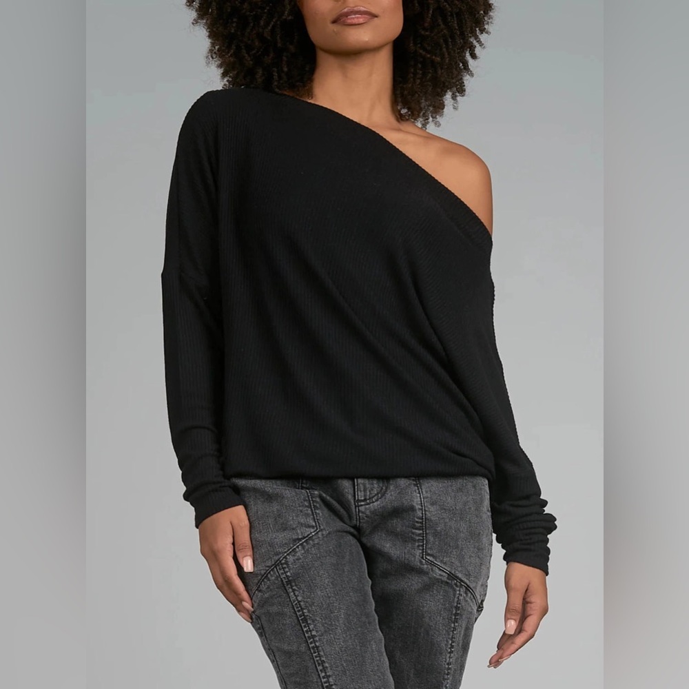 ELAN TAKE IT OFF THE SHOULDER TOP - BLACK